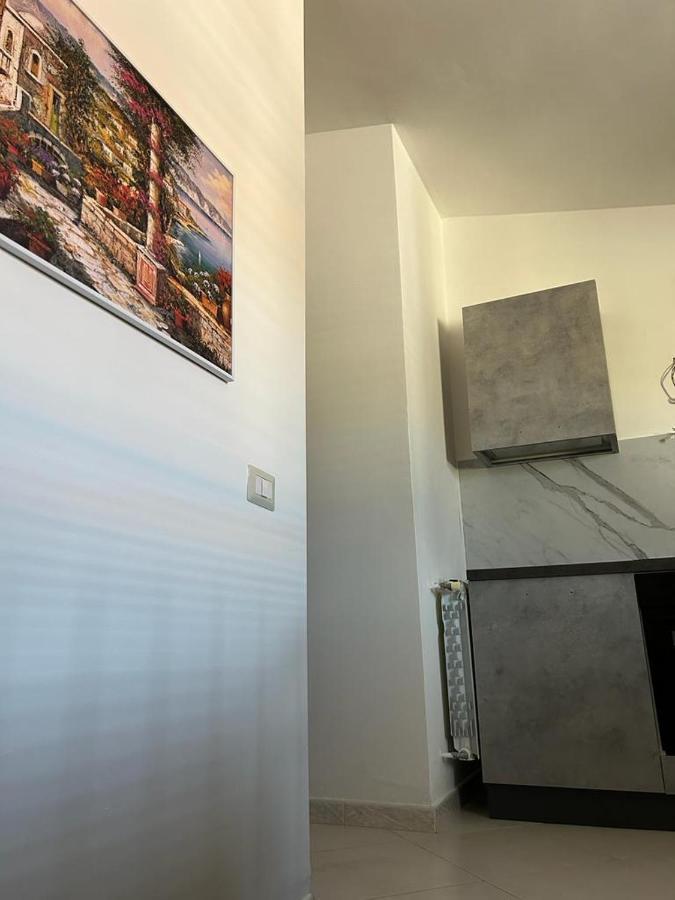 Nina Apartament Giardini Naxos Con Posto Auto Eksteriør billede